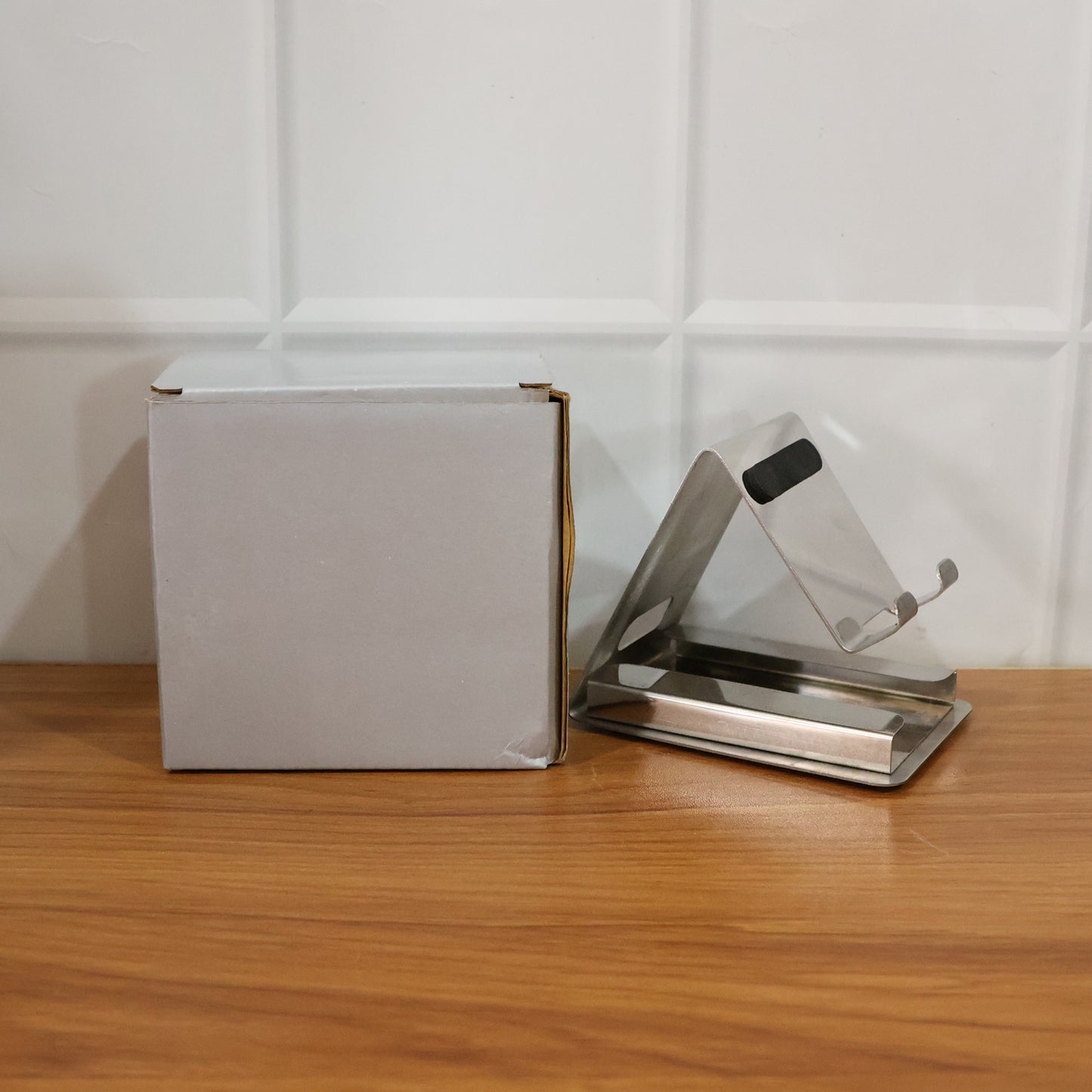 Premium Small Desktop Mobile Phone Stand Holder For Smartphones (1 Pc)