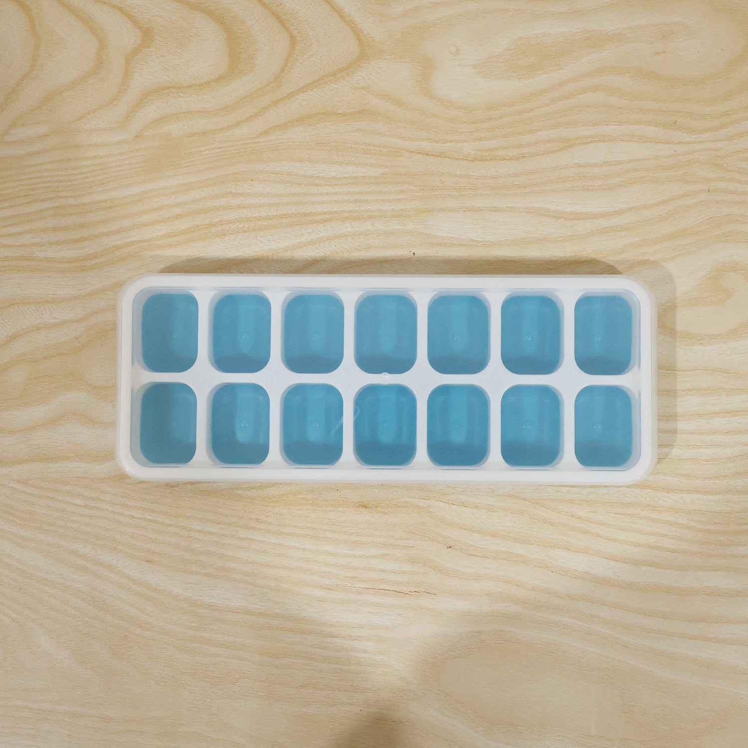 Multipurpose Plastic Ice Cube Tray With Lid (1 Pc 14 Gride  Blue)